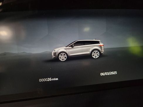 New 2026 Land Rover Range Rover Evoque Dynamic SE image 18
