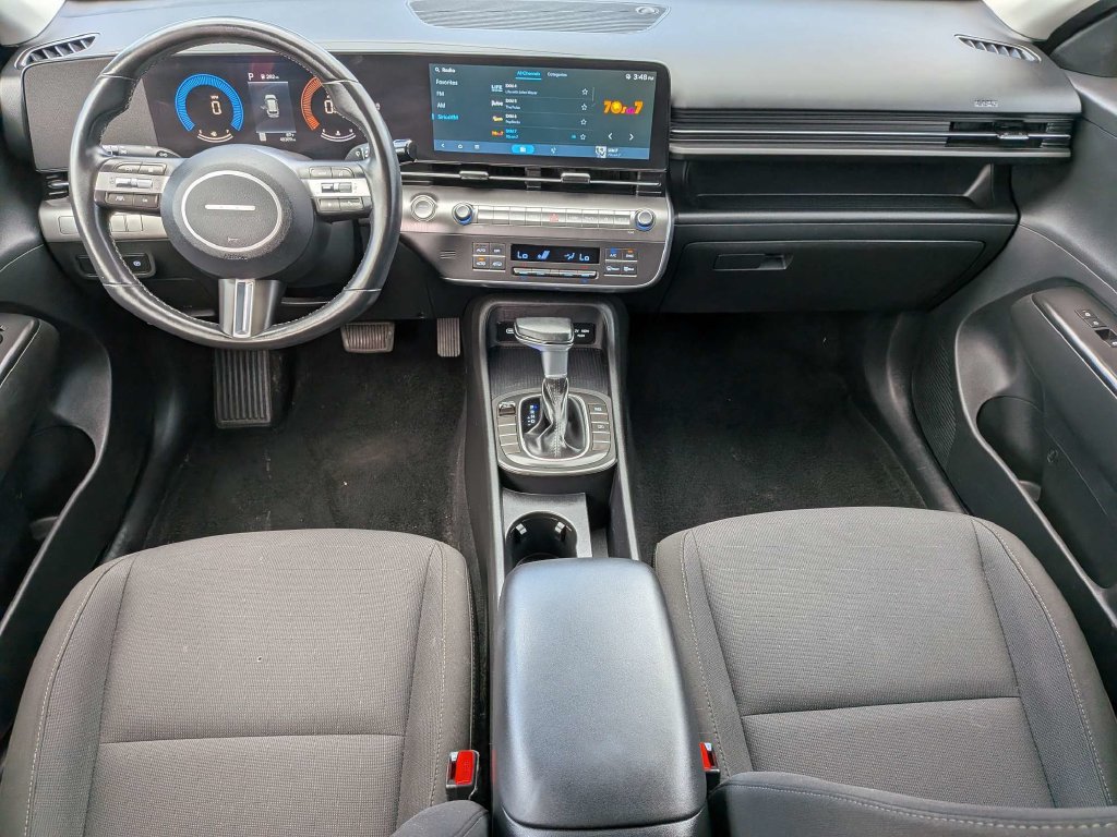 Used 2025 Hyundai Kona SEL FWD image 21