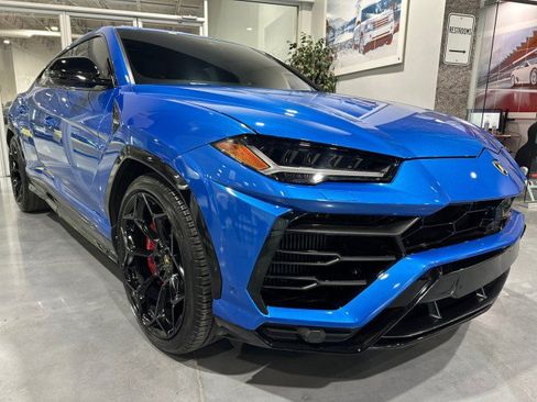 Used 2019 Lamborghini Urus AWD/4WD image 25