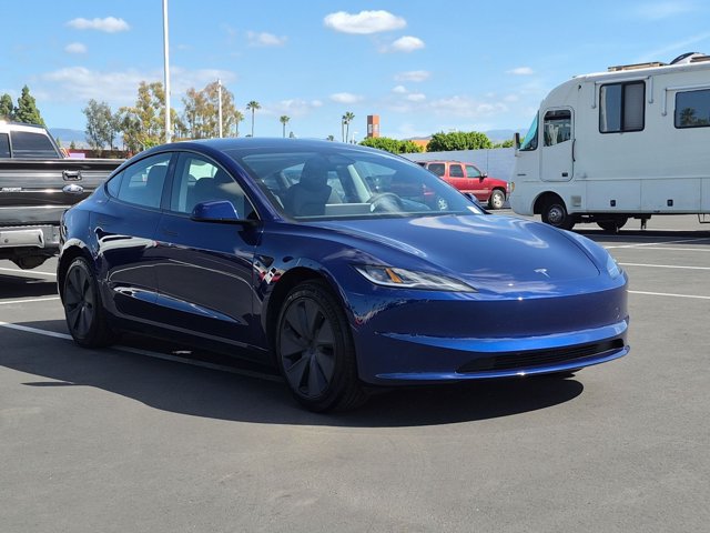 Used 2025 Tesla Model 3 Long Range RWD image 3