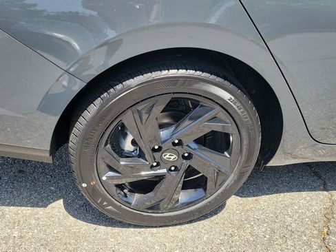 New 2026 Hyundai Elantra Sport FWD image 27
