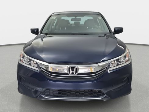 Used 2016 Honda Accord LX image 2
