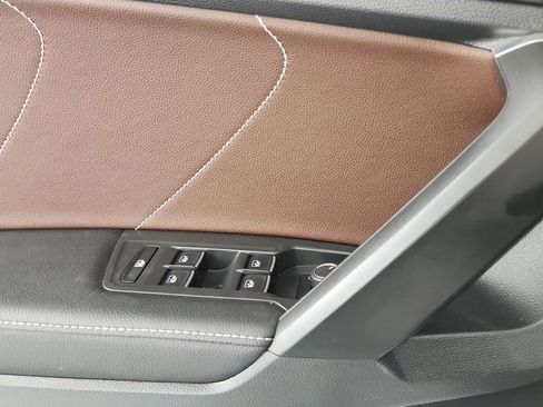 Used 2022 Volkswagen Tiguan SEL R-Line image 28