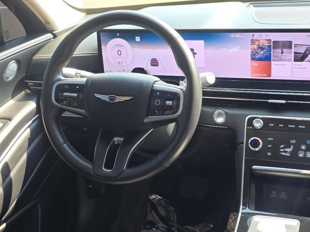 Used 2025 Genesis GV80 2.5T Standard AWD/4WD image 17