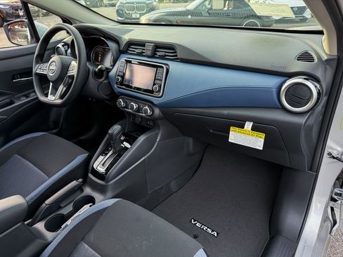 New 2025 Nissan Versa SV image 8