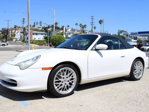 Used 2002 Porsche 911 Cabriolet image 9