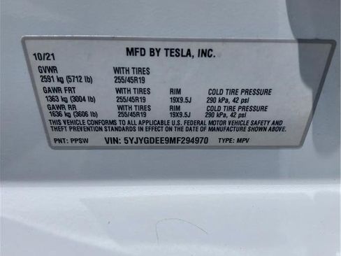 Used 2021 Tesla Model Y Long Range AWD/4WD image 15