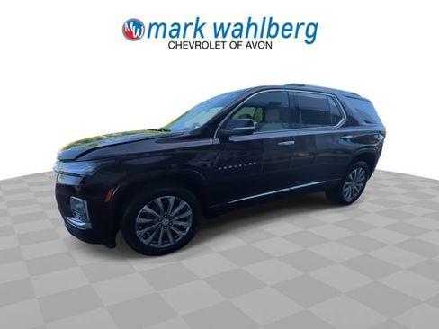 Certified 2023 Chevrolet Traverse Premier FWD image 4