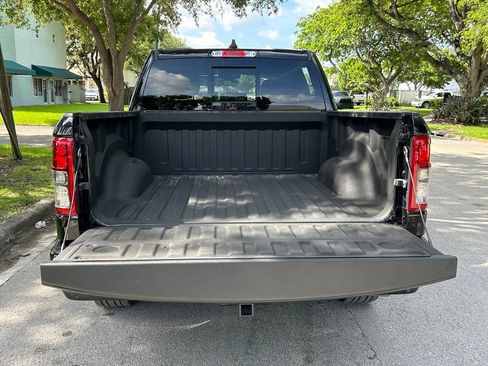 Used 2024 RAM 1500 Big Horn RWD image 37