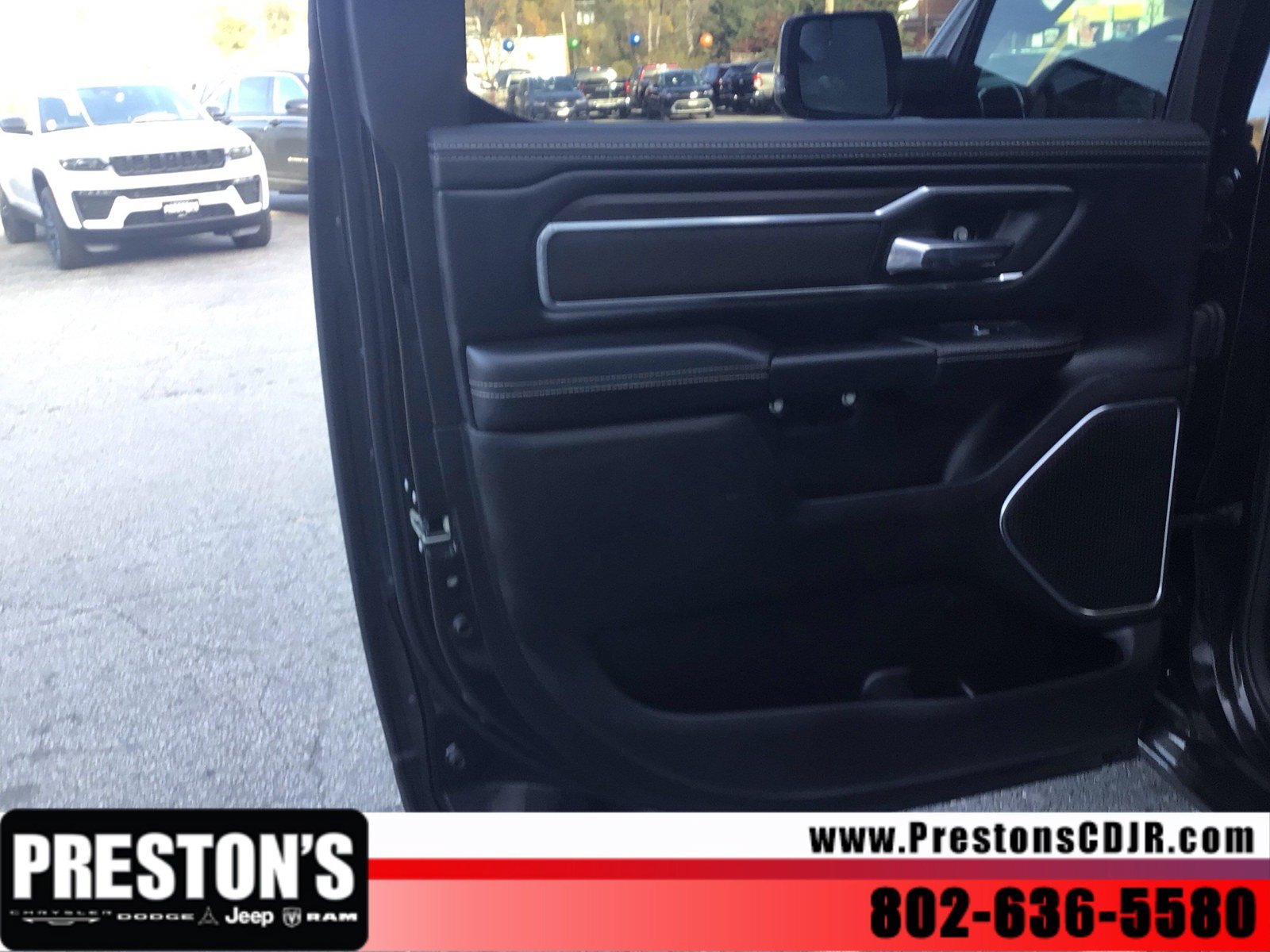 Used 2026 RAM 1500 Laramie AWD/4WD image 19