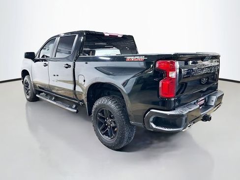 Used 2021 Chevrolet Silverado 1500 LT Trail Boss AWD/4WD image 9