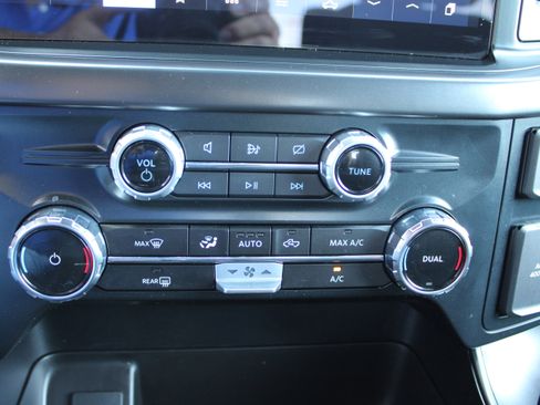 Used 2024 Ford F150 XLT w/ Tow/Haul Package image 21