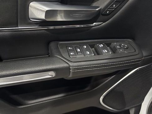 Used 2025 RAM 1500 Laramie image 13