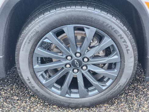 Certified 2023 Chevrolet Traverse RS image 4