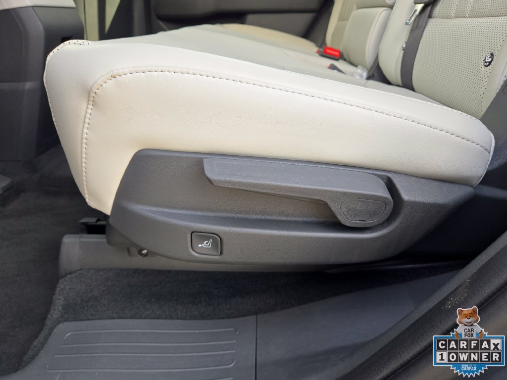 Used 2025 Hyundai Santa Fe SEL FWD image 51