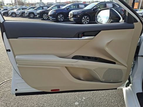 Used 2024 Toyota Camry LE image 13