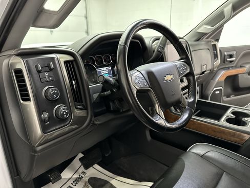 Used 2019 Chevrolet Silverado 3500 High Country w/ Duramax Plus Package image 21