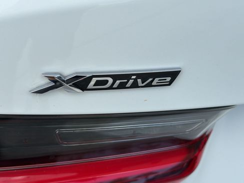 Used 2023 BMW 330e xDrive w/ Premium Package AWD/4WD image 34