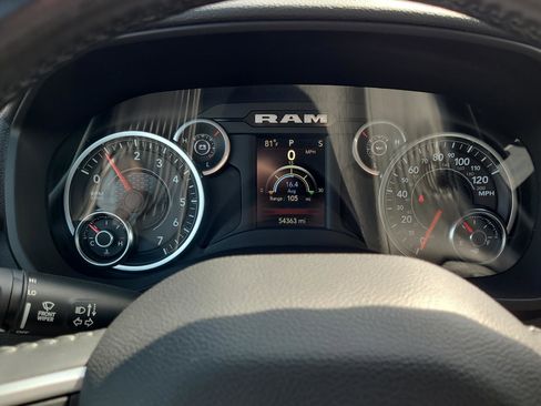 Used 2023 RAM 1500 Big Horn AWD/4WD image 19