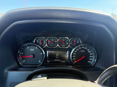 Used 2017 Chevrolet Silverado 2500 High Country w/ Duramax Plus Package image 10