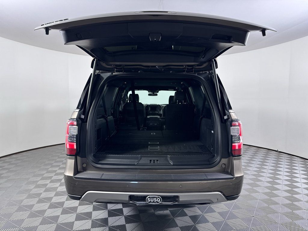 Used 2018 Ford Expedition Max Limited w/ Driver Assistance Package AWD/4WD image 10