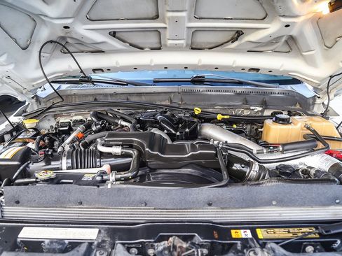 Used 2013 Ford F450 Lariat w/ Lariat Ultimate Pkg image 28