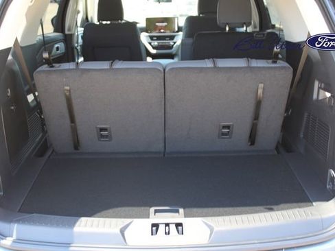 New 2026 Ford Explorer Active AWD/4WD image 6
