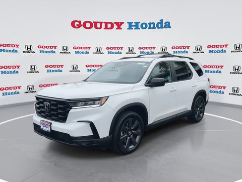 New 2026 Honda Pilot Sport image 4