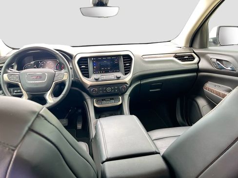 Used 2022 GMC Acadia Denali w/ Denali Ultimate Package FWD image 24