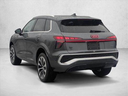 New 2026 Audi Q3 quattro 2.0T image 9
