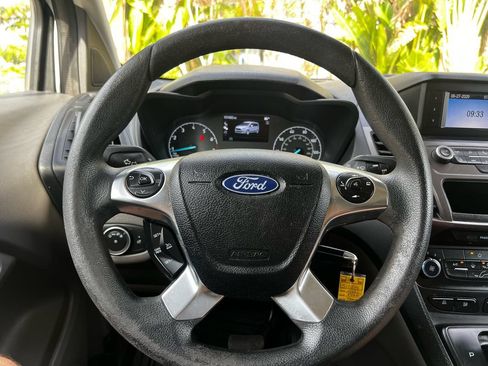 Used 2021 Ford Transit Connect XL FWD image 22