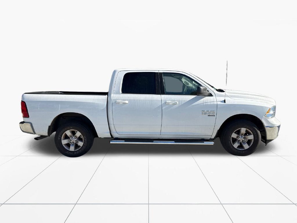 Used 2021 RAM 1500 Classic SLT AWD/4WD image 9