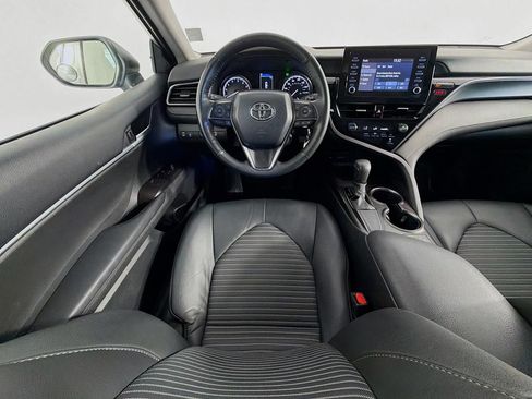 Used 2024 Toyota Camry SE FWD image 13