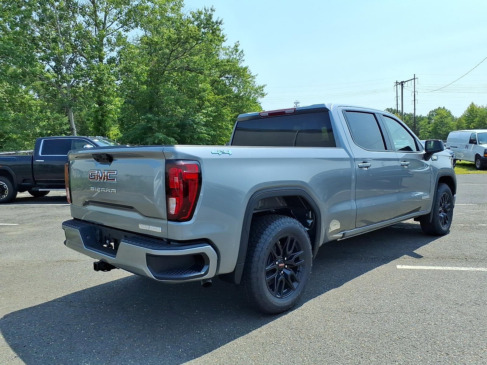 New 2026 GMC Sierra 1500 Elevation w/ Elevation Select Package AWD/4WD image 6