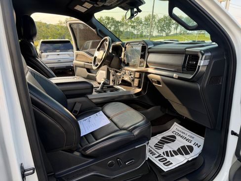 Used 2022 Ford F150 Platinum w/ Equipment Group 701A High AWD/4WD image 34