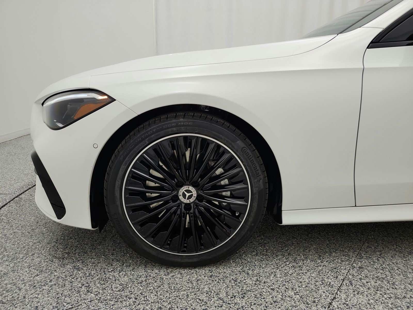 New 2027 Mercedes-Benz CLE 450 4MATIC Coupe image 13