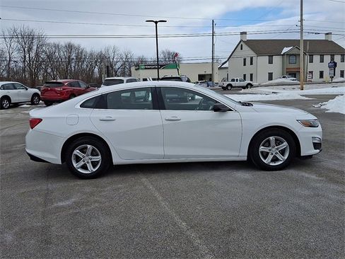 Used 2020 Chevrolet Malibu LS w/ LPO, Convenience Package 1 image 11