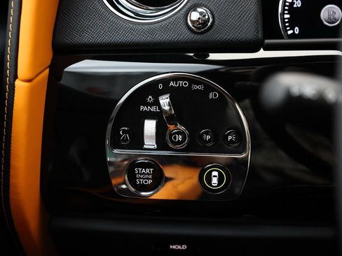 Certified 2023 Rolls-Royce Cullinan w/ Cullinan Package AWD/4WD image 27