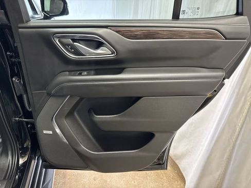 Used 2022 Chevrolet Tahoe LT w/ Luxury Package AWD/4WD image 31