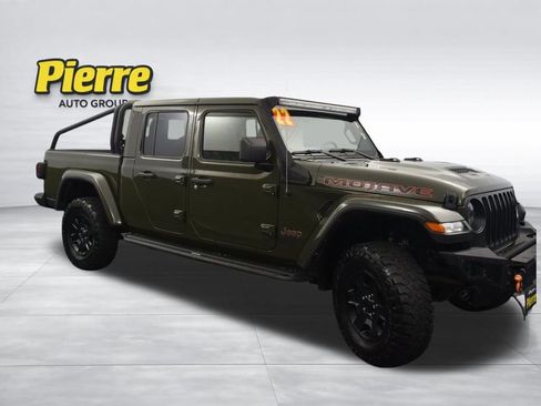 Used 2022 Jeep Gladiator Mojave w/ Trailer Tow Package AWD/4WD image 3