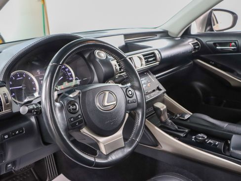 Used 2014 Lexus IS 350 w/ Navigation Package RWD image 23