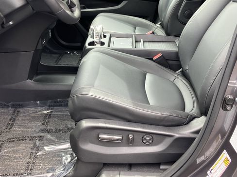 Used 2026 Honda Odyssey EX-L image 17