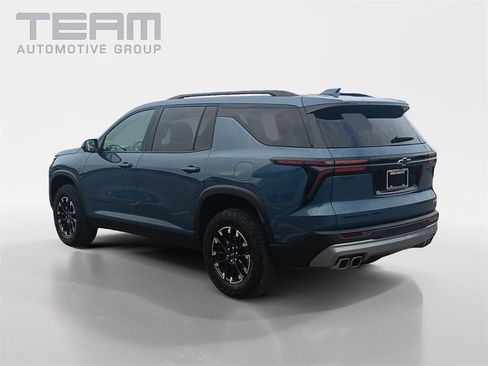 Used 2025 Chevrolet Traverse Z71 w/ Driver Confidence Package image 5