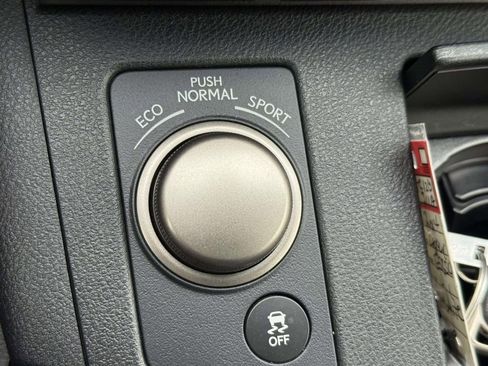 Used 2014 Lexus ES 350 w/ Luxury Package image 24