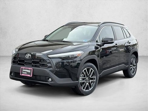 New 2026 Toyota Corolla Cross XLE image 1