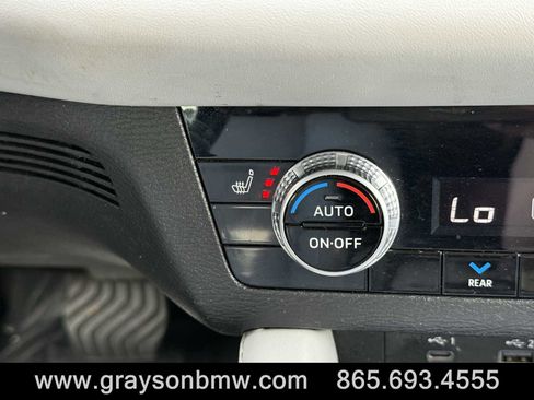 Used 2023 Mitsubishi Outlander SEL image 22