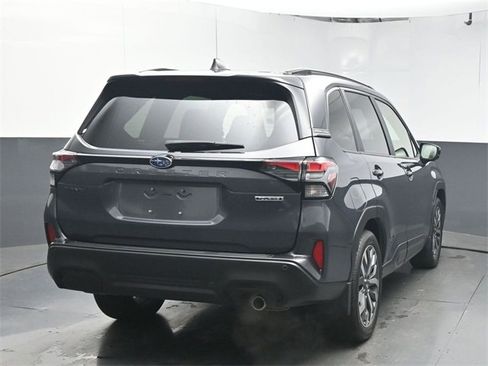 Certified 2025 Subaru Forester Touring w/ Popular Package - Touring image 7