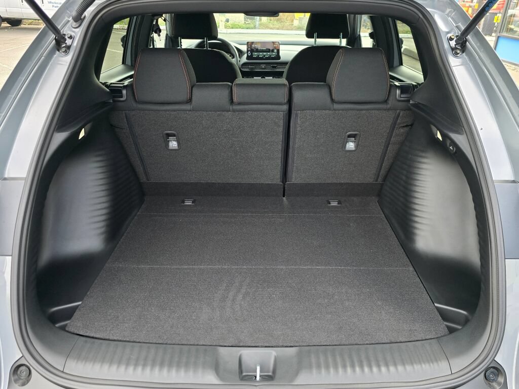 Certified 2027 Honda HR-V Sport image 5