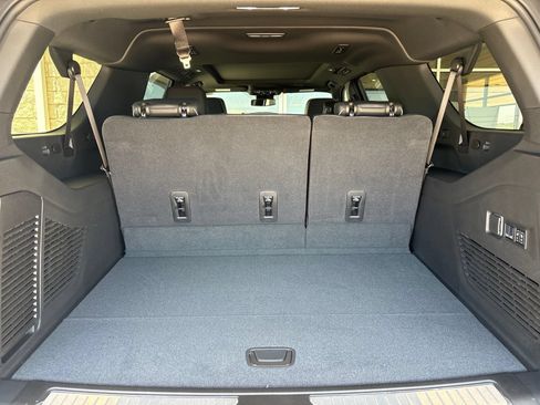 New 2026 Chevrolet Suburban Premier w/ Sun And Tow Package RWD image 19