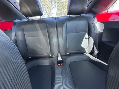 Used 2013 Volkswagen Beetle 2.5 image 12